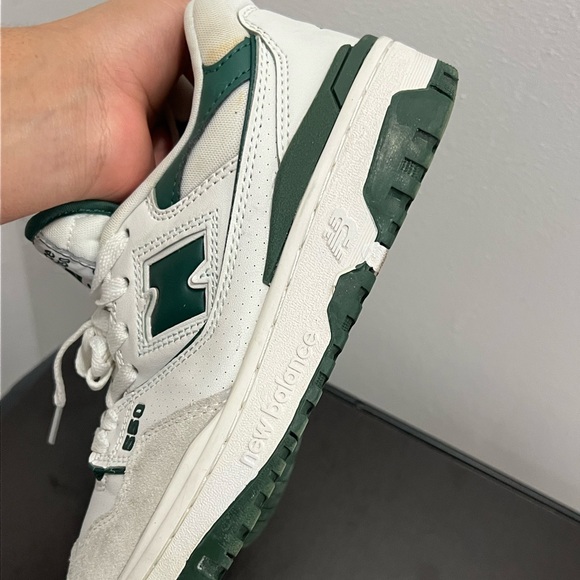 Sneakers size 7 - Picture 8 of 8